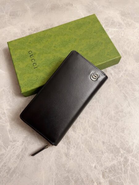 [구찌] GG마몽 지퍼 장지갑