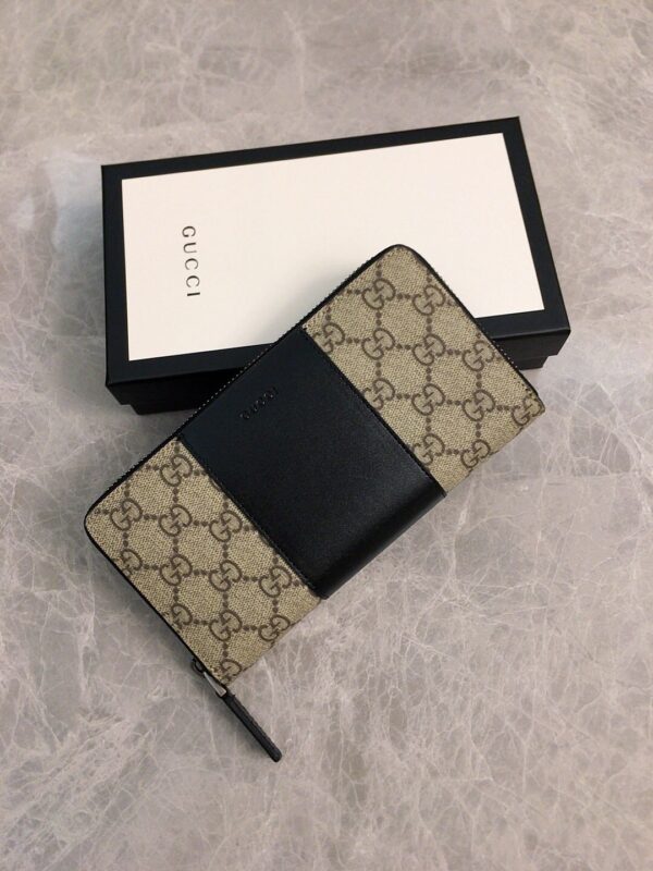 [구찌] GG 수프림 장지갑