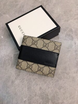 [구찌] GG 수프림 반지갑