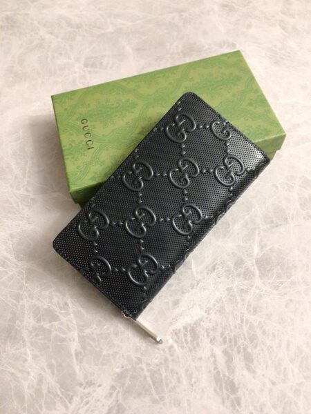 [구찌] 엠보스 장지갑