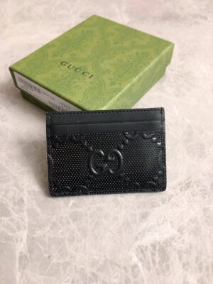 [구찌] 엠보 카드지갑