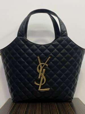 [생로랑] 아이케어 맥시 쇼퍼백 698652