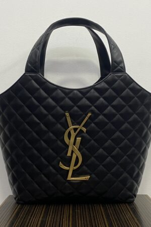 [생로랑] 아이케어 맥시 쇼퍼백 698652