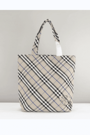 [버버리] 미디엄 체크 토트백 891010