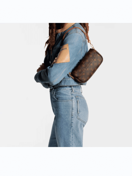 [루이비통] 월릿 온 체인 아이비 M81911