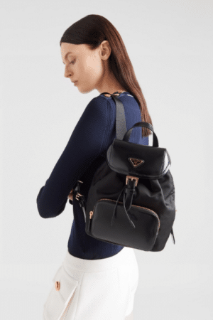 [프라다] 리나일론 및 브러쉬드 가죽 백팩 1BZ074