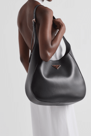 [프라다] 라지 레더 브러시드 숄더백 1BC181