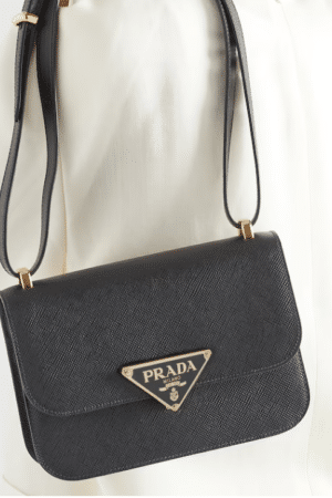 [프라다] 사피아노 가죽 숄더백 1BD320