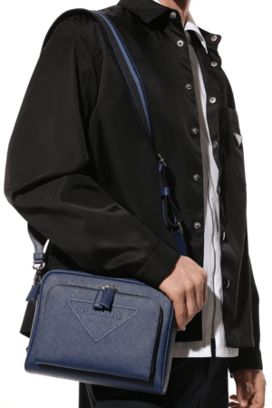 [프라다] 사피아노 레더 스트랩 숄더백 2VH152