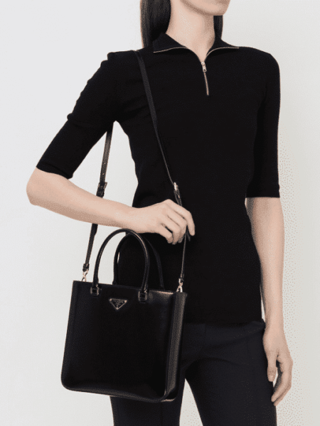 [프라다] 브러쉬드 토트백 1BA330