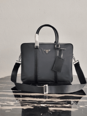 [프라다] 나일론 브리프케이스 서류가방 2VE871