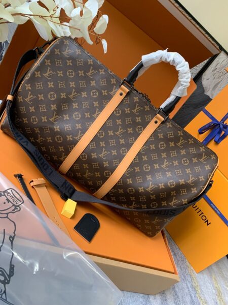 [루이비통] 키폴 반둘리에 55 M46702