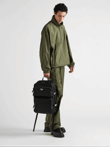 [프라다] 리나일론 및 사피아노 가죽 백팩 2VZ101