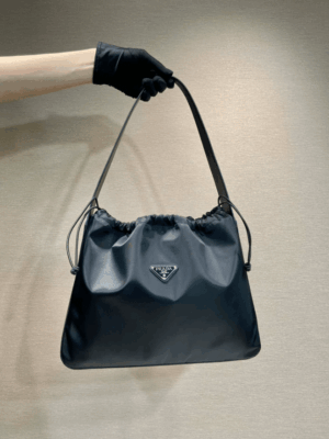 [프라다] 나일론 숄더백