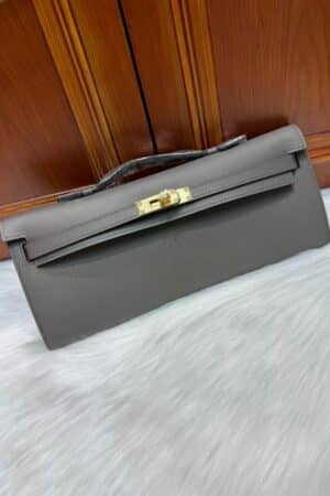 [에르메스] 켈리 Cut 31cm  Epsom/ Gris Etain - Gold