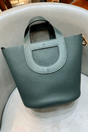 [에르메스] 인더루프 18cm Clemence/ Vert Cypres - Gold