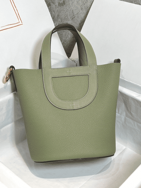 [에르메스] 인더루프 18cm Clemence/ Vert Criquet - Gold