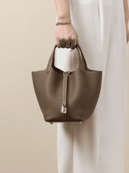 [에르메스] 피코탄 Lock 18cm Clemence/ Etoupe - Silver