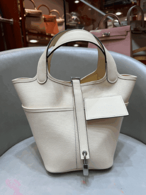 [에르메스] 피코탄 Lock 18cm Canvas With Swift/ Craie - Silver