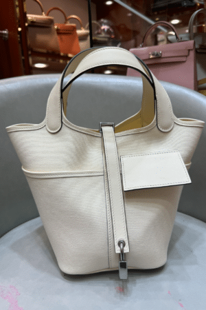 [에르메스] 피코탄 Lock 18cm Canvas With Swift/ Craie - Silver