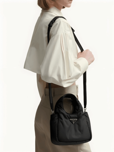[프라다] 소프트 패딩 리나일론 미니 토트백 1BA359