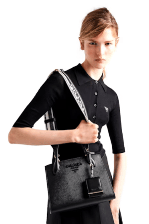 [프라다] 모노크롬 사피아노 숄더백 블랙 1BA156