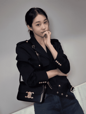 [베트남 출고] 셀린느 클래식 트리옹프 백(미디움) – 샤이니 카프스킨 187363BF4.38NO