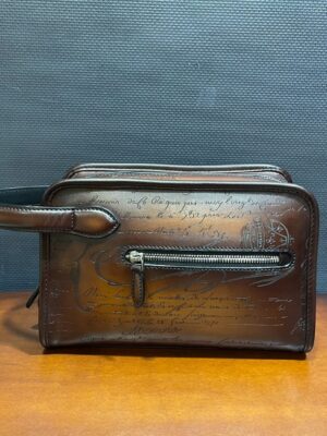 [벨루티] 모닝 스크리토 가죽 세면 파우치 (3 COLORS)