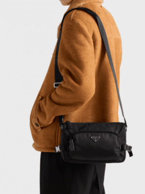 [프라다] 미디엄 리나일론 및 사피아노 가죽 숄더백 2VH192