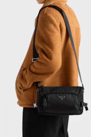 [프라다] 미디엄 리나일론 및 사피아노 가죽 숄더백 2VH192