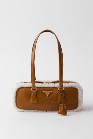 [프라다] 미디엄 시어링 투 핸들 백 1BB124