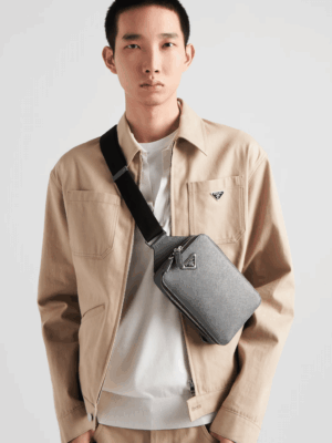 [프라다] 프라다 브리크 사피아노 가죽 백 2VZ106