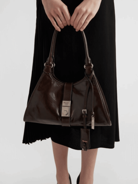 [프라다] 미디엄 가죽 토트백 1BG563