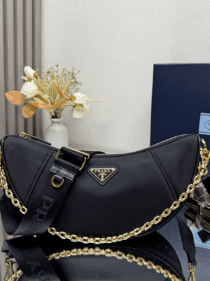 [프라다] 리나일론 숄더백 블랙 1BH222