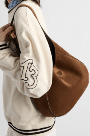 [프라다] 스웨이드 가죽 숄더백 1BC196