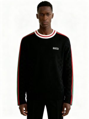 [구찌] 캐쥬얼 블랙 자수 맨투맨