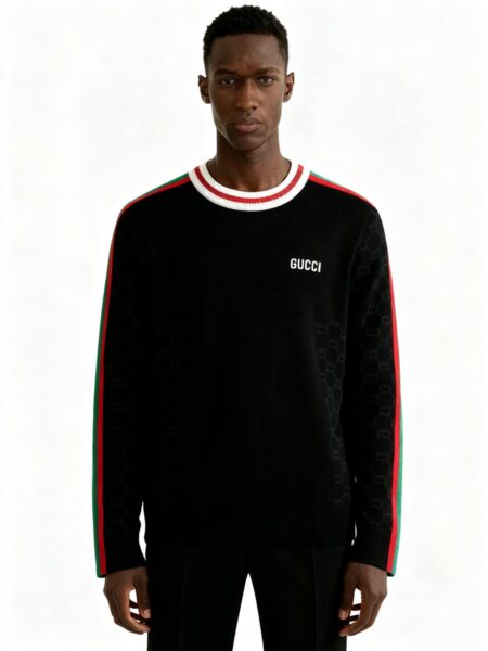 [구찌] 캐쥬얼 블랙 자수 맨투맨