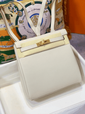 [에르메스] 켈리 Ado Backpack 22cm Togo/ Nata - Gold