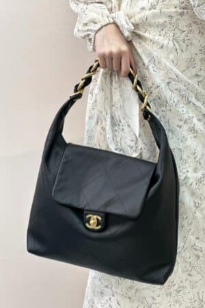 [샤넬] 맥시 호보백 카프스킨 AS5838