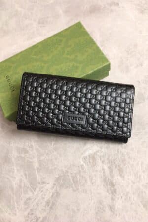 [구찌] GG 마이크로 엠보스 플랩 장지갑