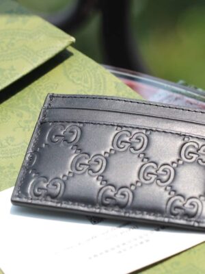 [구찌] GG 엠보스 카드슬롯