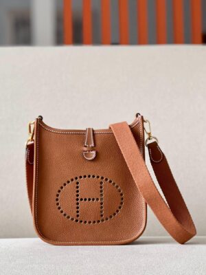 [에르메스] 에블린 mini 17Cm Taurillon Clemence (13 Colors)