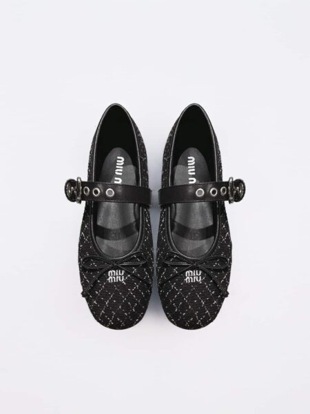 [미우미우] 26SS 메리 제인 발레리나 플랫