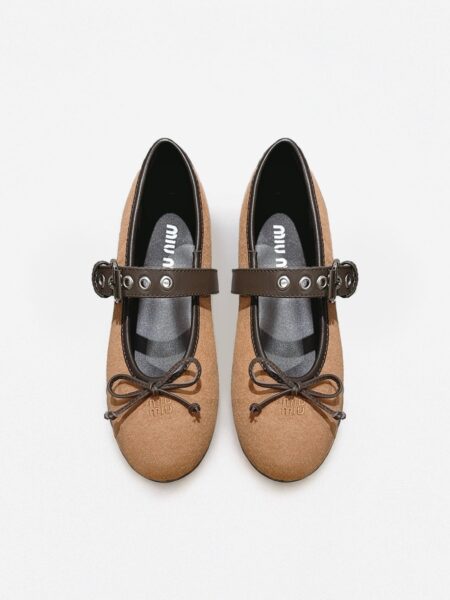 [미우미우] 26SS 메리 제인 발레리나 플랫