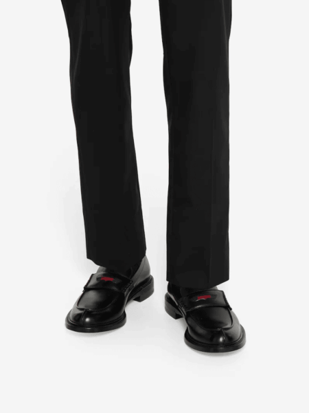 [구찌] 웹 디테일의 가죽 로퍼 (2 COLORS)