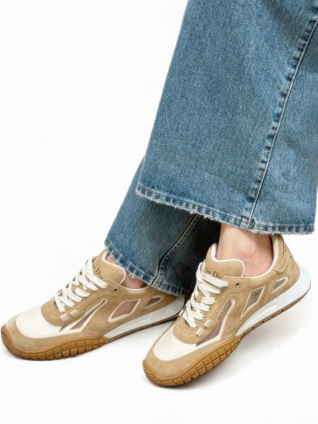 [디올] Dior Tech 스니커즈 (2 COLORS)