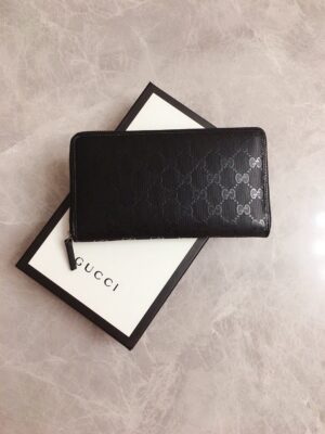 [구찌] GG로고 장지갑