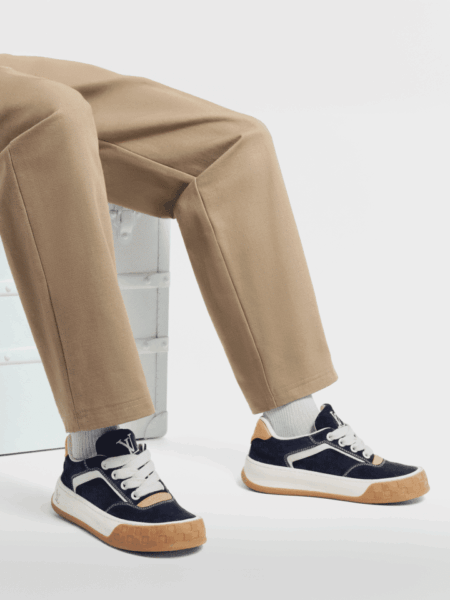 [루이비통] LV 틸티드 스니커즈 (2 COLORS)