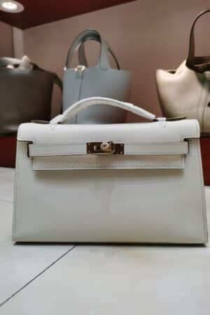 [에르메스] 켈리 22cm Epsom/ Nata - Gold