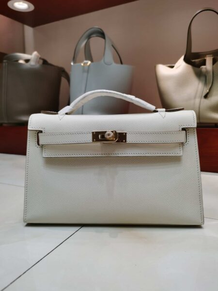 [에르메스] 켈리 22cm Epsom/ Nata - Gold